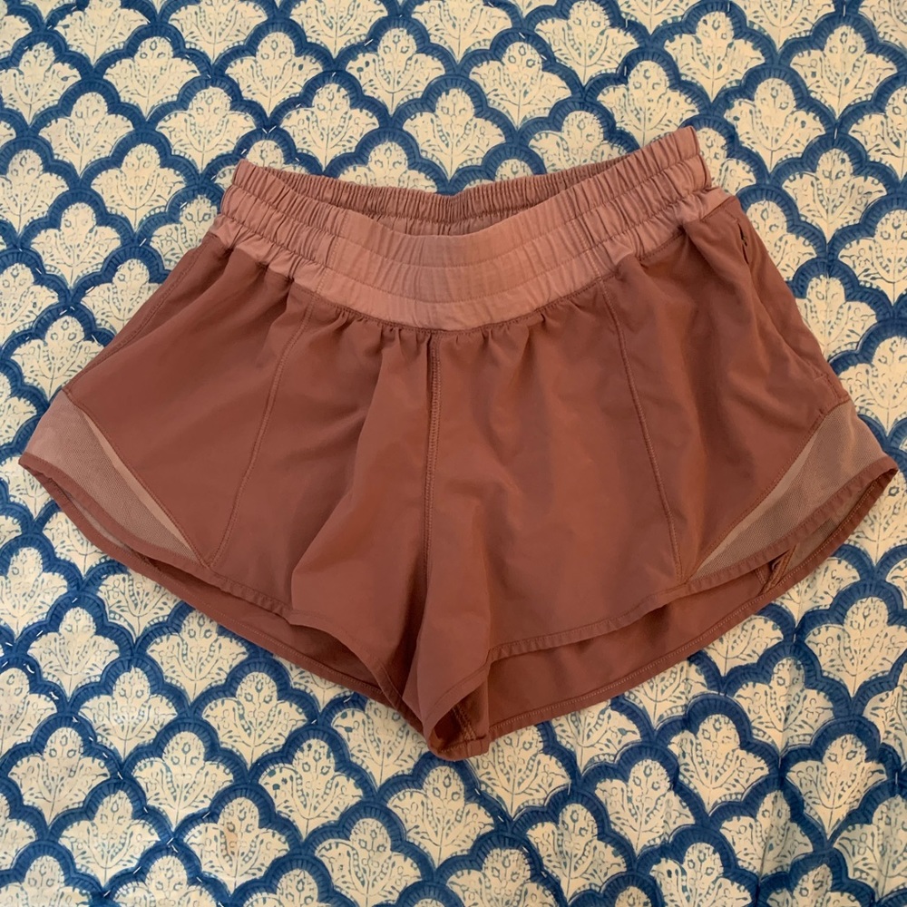 Lululemon Hotty hot shorts